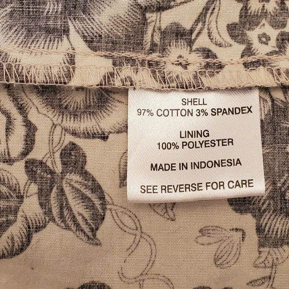 Kim Rogers Spring Dress Black and Tan Floral Size 12P - Picture 8 of 9